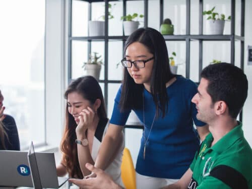 mental-health-issues-at-work-manager-supportiv